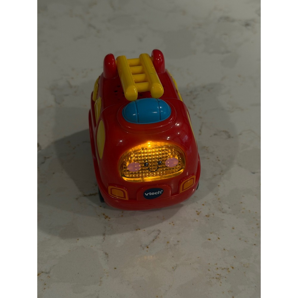 VTech Go Go Smart Wheels Fire Engine Red Light Up Musical Toy Truck